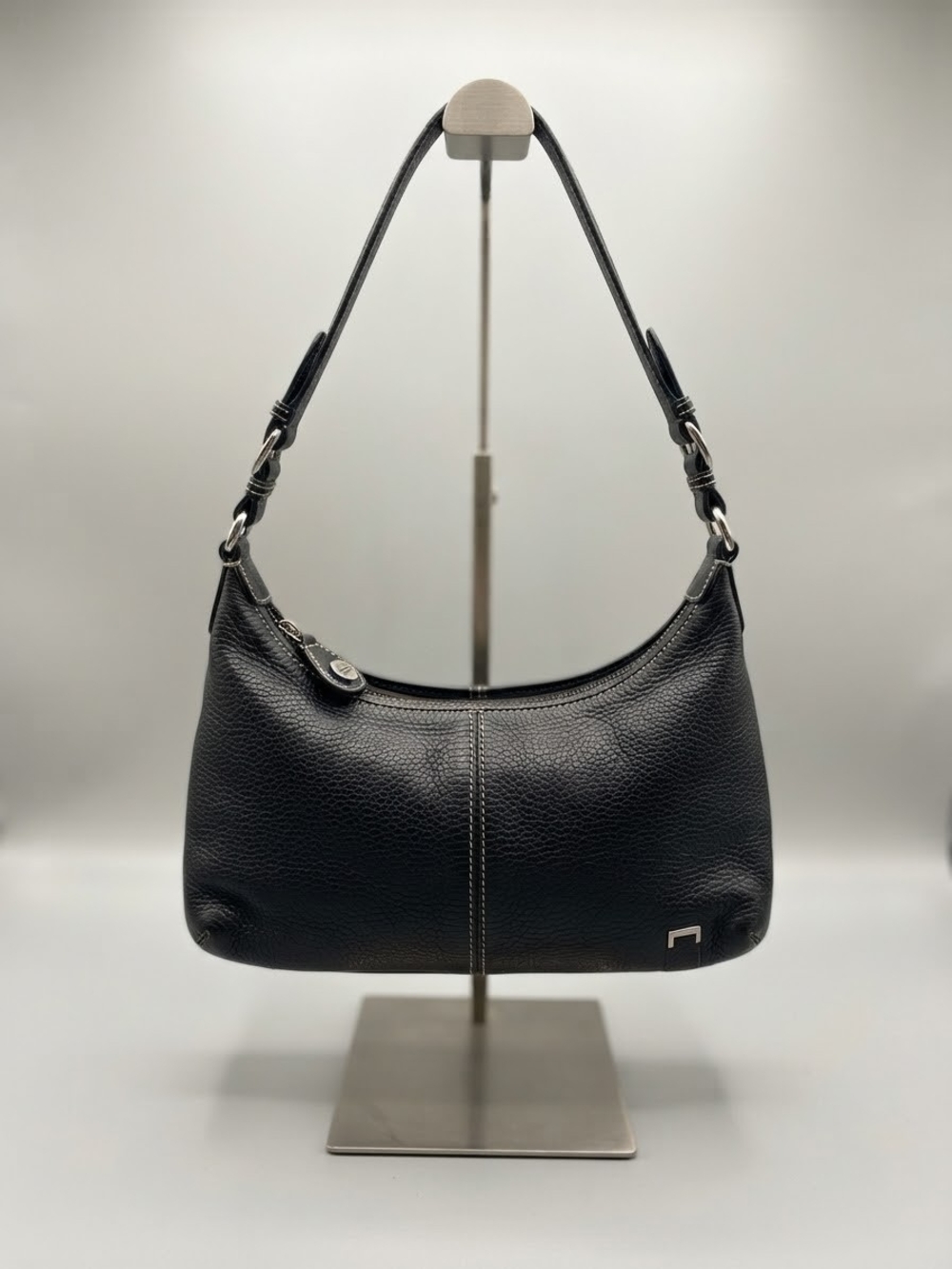 Classic Black Hobo Shoulder Bag - Unbranded
